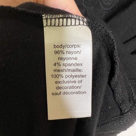 Maurices Women's Mesh Yoke Top Black Size  2X - Picture 5 of 11